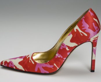 pink camo shoe