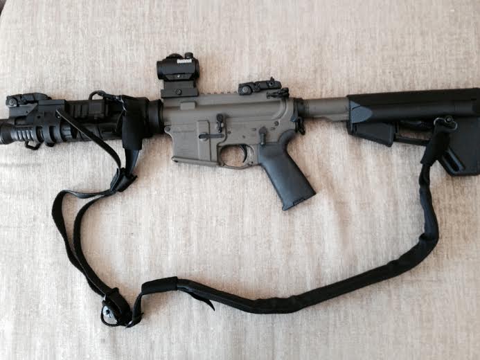 Tactical two-point sling setup, extended.
