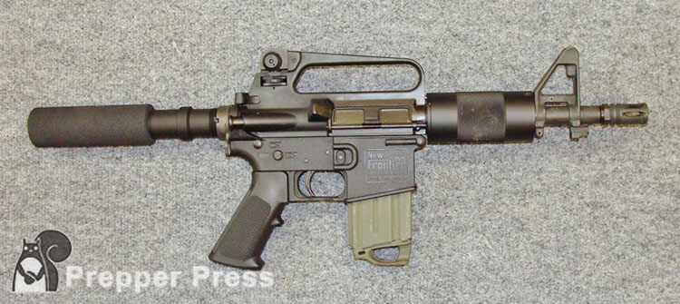 ar-15 pistol with massive muzzle flash