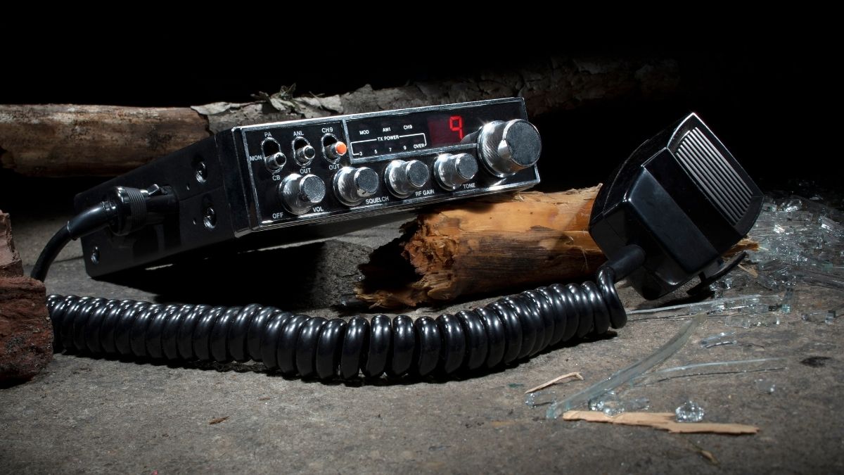 5 Best CB Radios in 2022