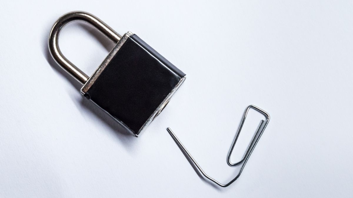 How To Pick A Lock With A Paperclip Or Two 