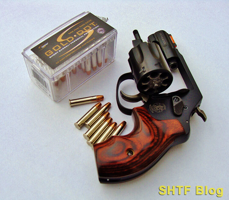 .22 magnum revolver