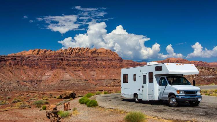 rv in canyonlands